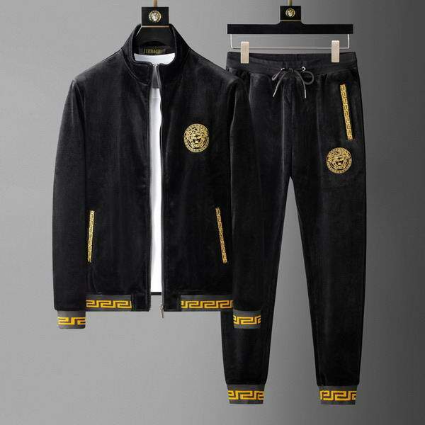 Picture of Versace Sweater Suits _SKUVersaceM-4XL13gx27342883